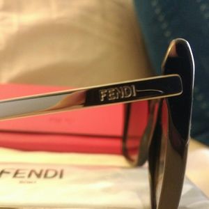 Fendi Accessories - Fendi sunglasses Fendi Accessories - Fendi sunglasses